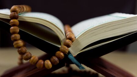 Kur’an Okumanın Önemi: Neden Vazgeçilmezdir?