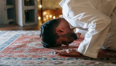 İhlaslı Olmak: İslam’da Samimiyetin En Yüce Hali