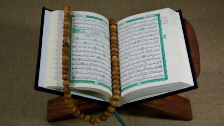 Peygamberimizin Çocuklara Sevgi Dolu Yaklaşımı