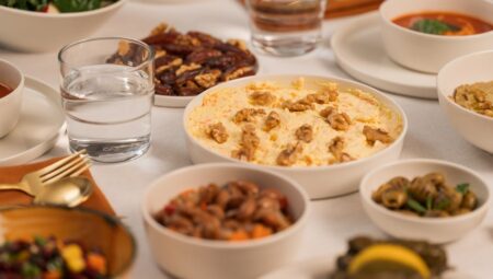 Oruç Bozan ve Bozmayan Şeyler: Detaylı Rehber