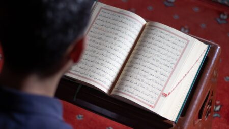 İslam’da Kardeşlik: Birlik ve Huzurun Sırrı