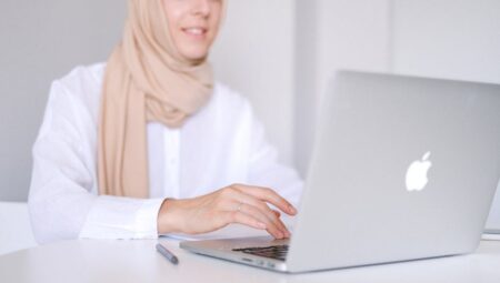 Nur Chat: Seviyeli İslami Sohbetin Yeni Adresi